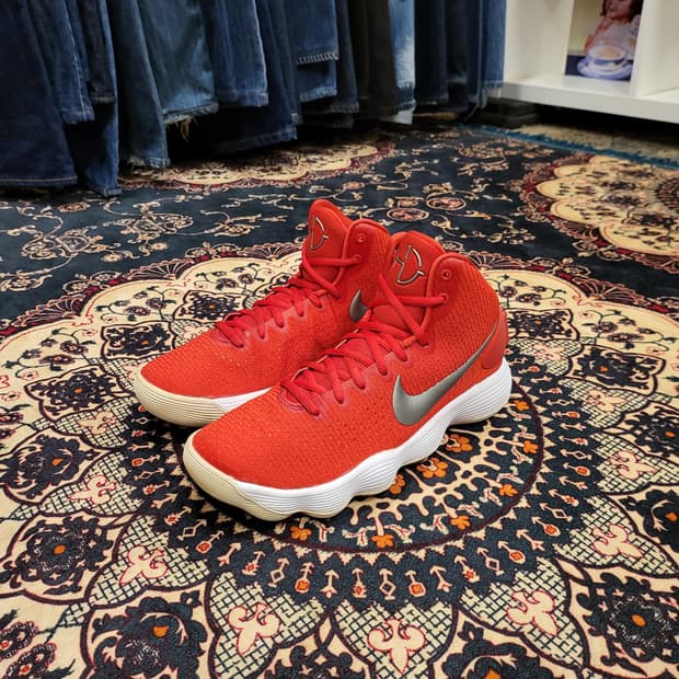 나이키 운동화 260m (정사이즈보다 작음)