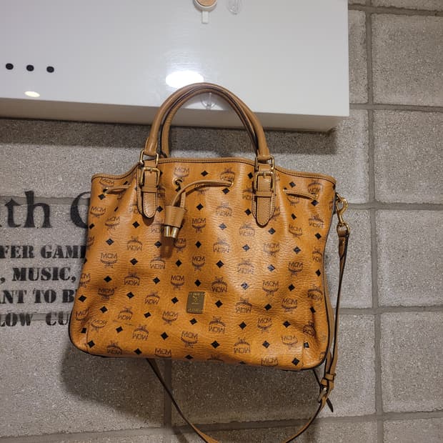 MCM 비세토스 토트백