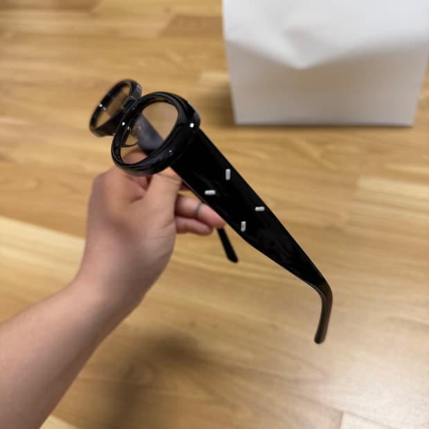 메종마르지엘라 젠틀몬스터 MM206-01(BR)