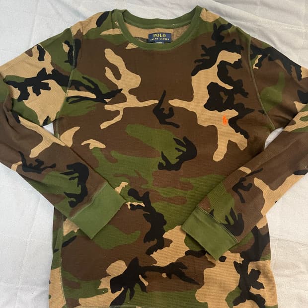 폴로 랄프로렌 카모 와플 롱슬리브 티셔츠