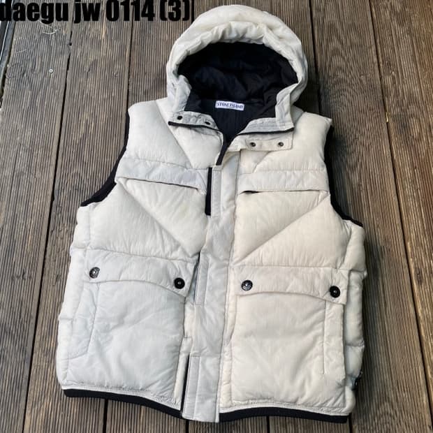 스톤아일랜드 패딩조끼
