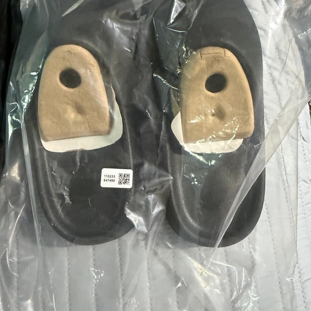 이지슬라이드 블랙 280 새상품 판매합니다.