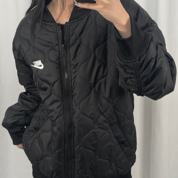 나이키 리버시블 블랙 퀼팅 자켓