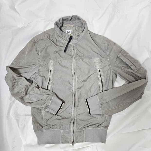 C.P컴퍼니 바람막이 M