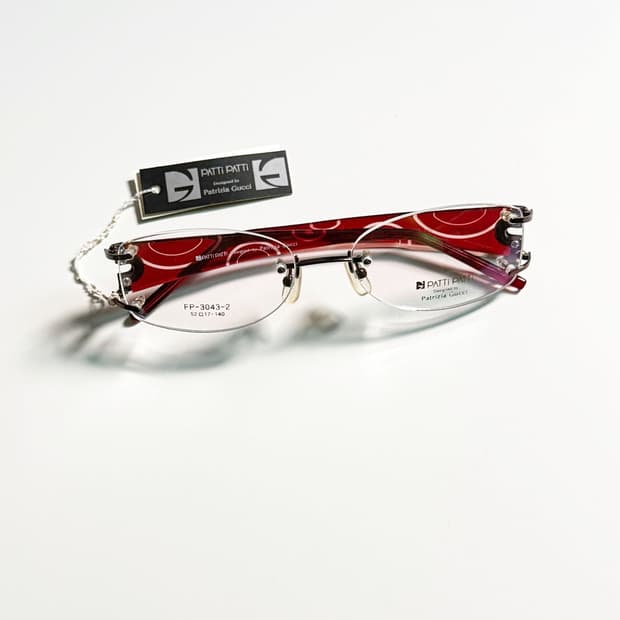 PATTI PATTI 오벌 무테 프레임 빈티지 안경