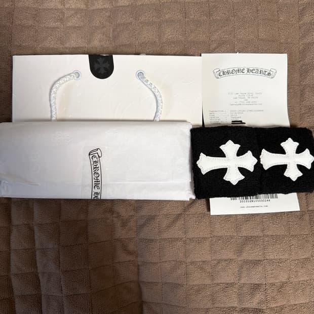 크롬하츠 크로스 패치 손목 아대