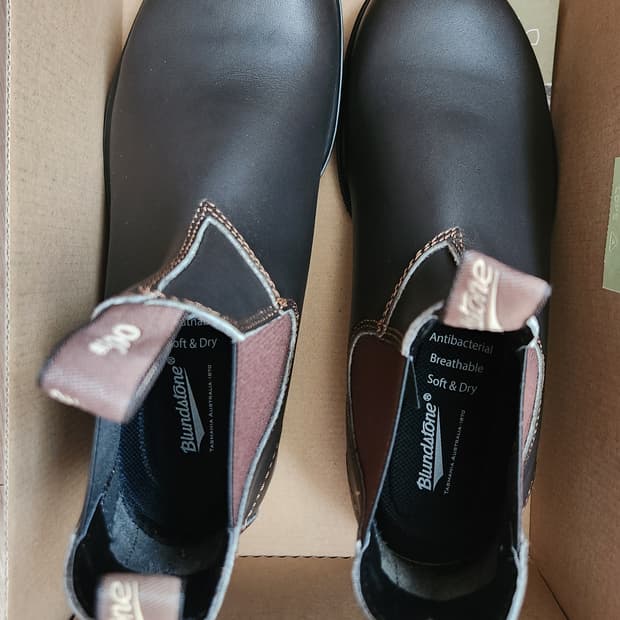 블런드스톤500 au6사이즈 판매합니다