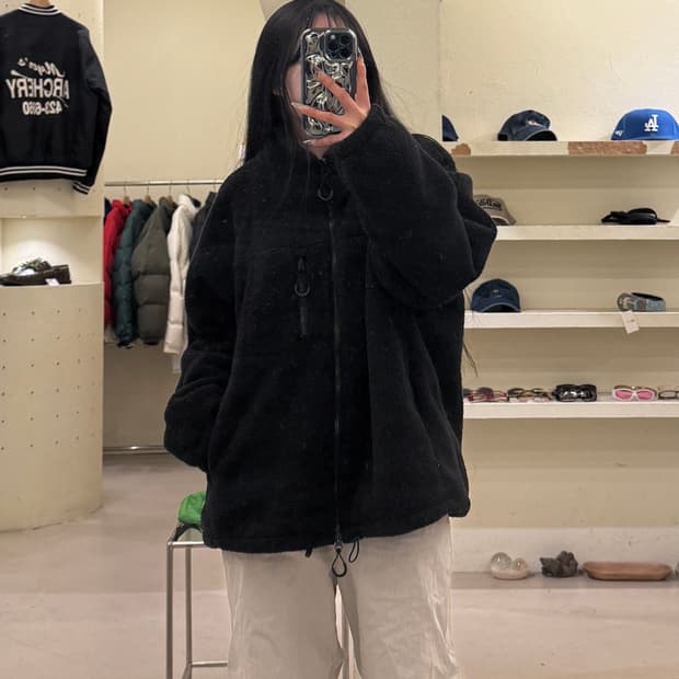 마뗑킴 백로고 플리스 자켓 U1060