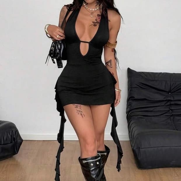 홀터넥 프릴 미니 원피스