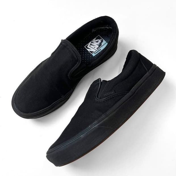 반스 VANS 프리미엄 올블랙 슬립온 스니커즈 A1482