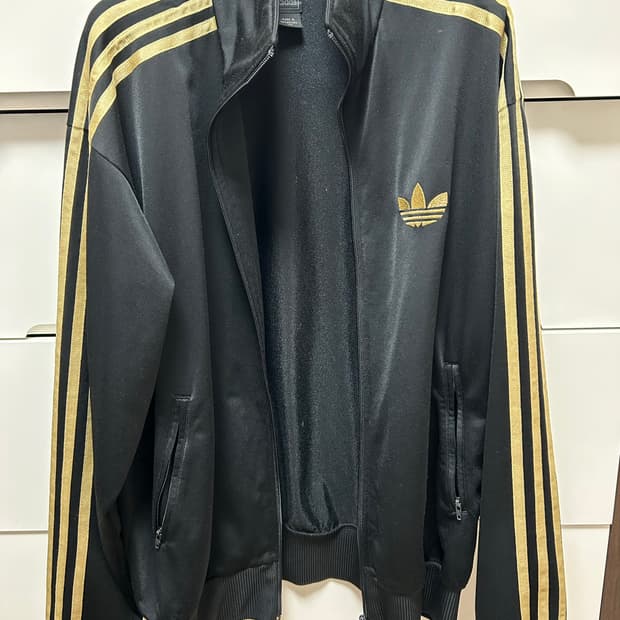 아디다스 져지 트랙탑 100 검골 검금