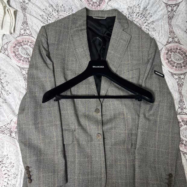 정품 발렌시아가 로고 워시드 체크 블레이저 자켓
