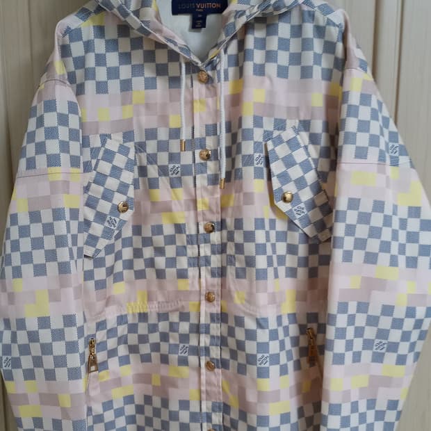 신품급 22FW 매장 정품 루이비통 후드 파카 바람막이 자켓