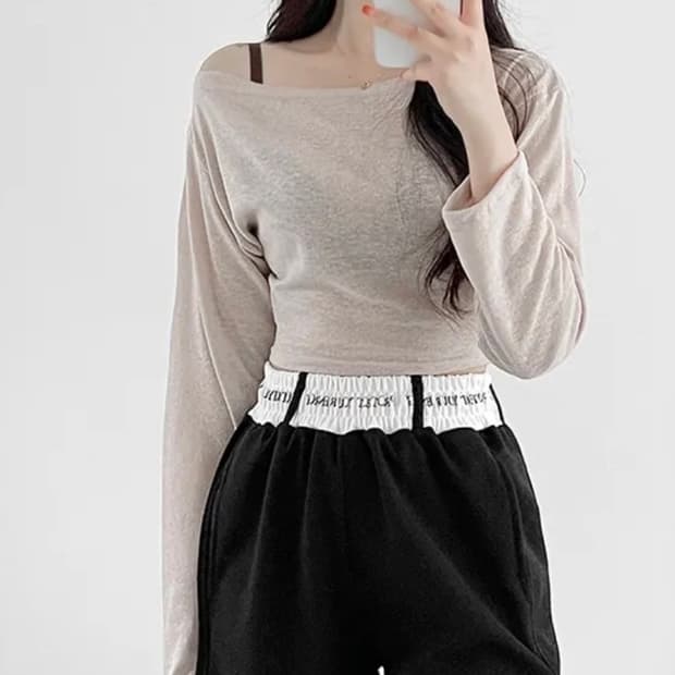 린넨 오프숄더 티 베이지