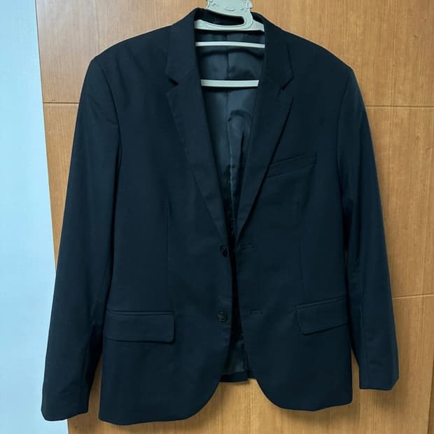 [100] H&M 남성 블랙 정장 자켓 40R