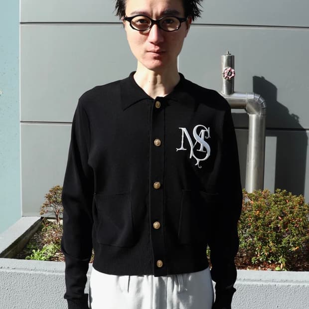 masu crest cardigan