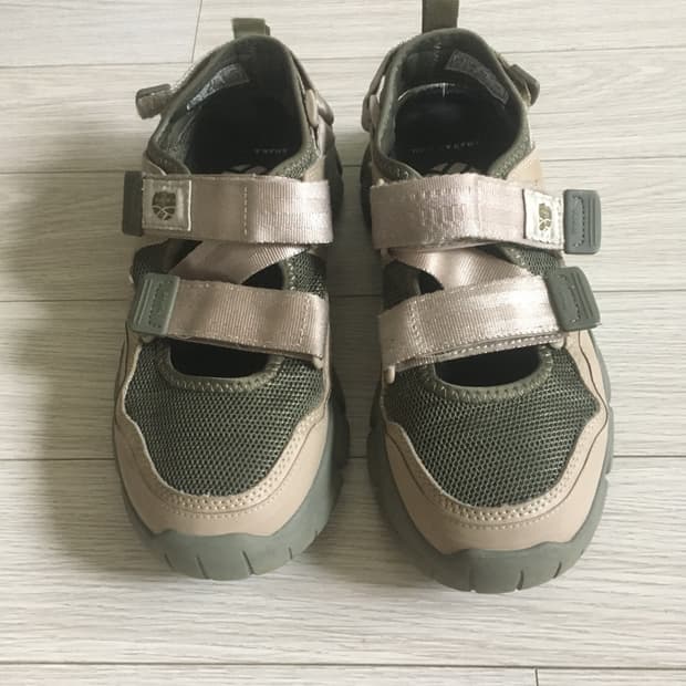 Khaki sandals