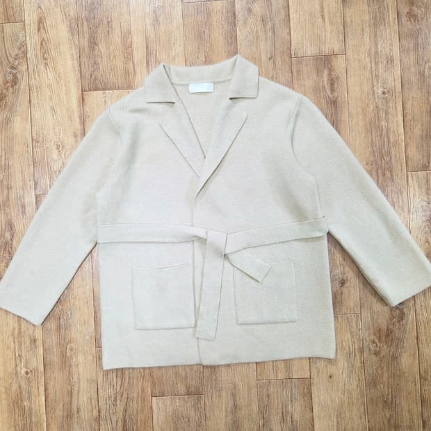 그로브(GROVE) 벨티드 가디건 프리사이즈