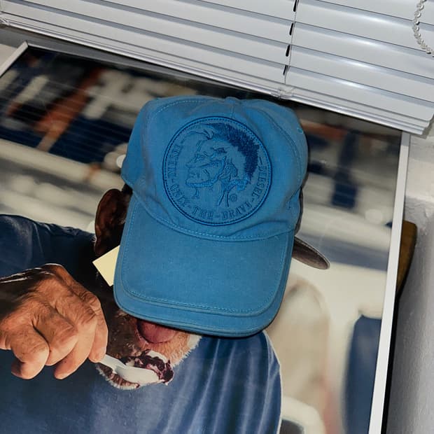 Diesel 다잉 피그먼트 볼캡 (새상품)