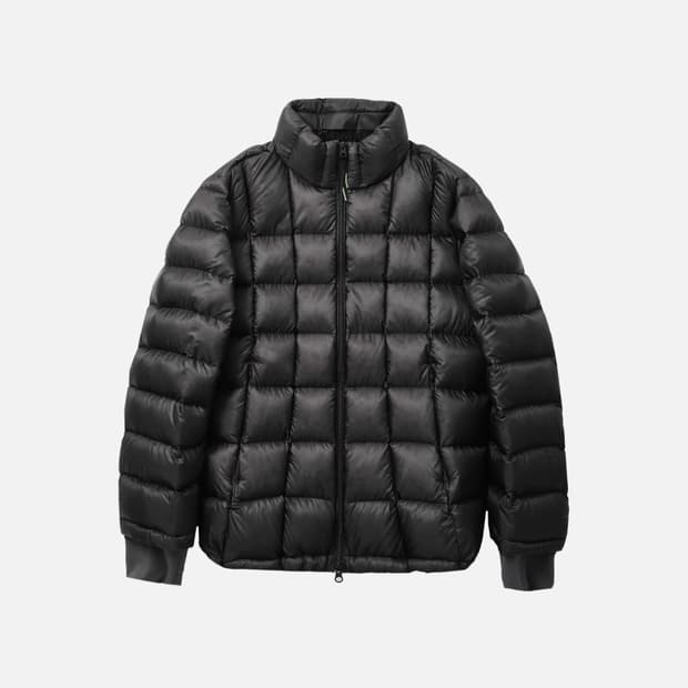 999휴머니티 모듈러 라이트 구스 푸퍼 블랙