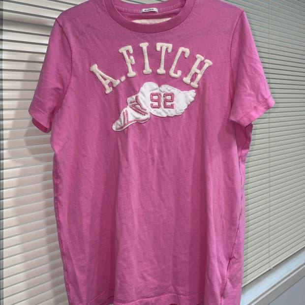 아베크롬비 앤 피치 92 윙 아플리케 반팔 티셔츠