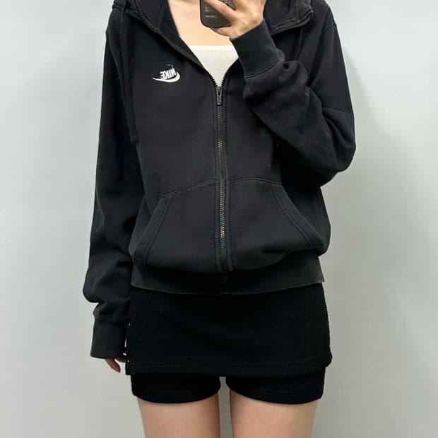나이키 퓨추라 블랙 후드집업