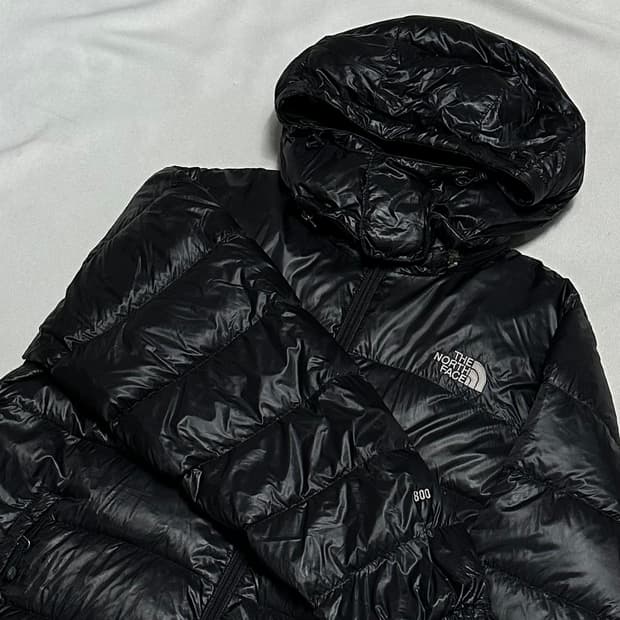 105 노스페이스 800 후드 다운 유광 패딩