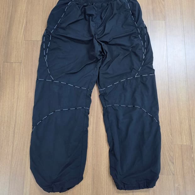 (M) 슈프림 23fw 파이핑 트랙 팬츠 블랙