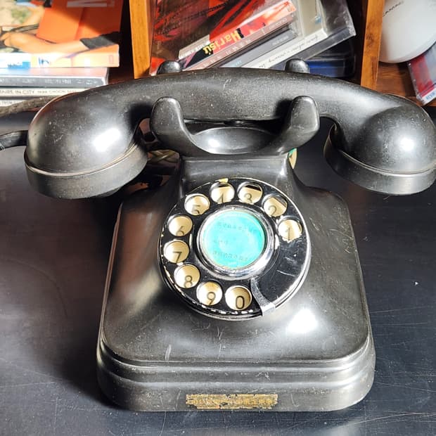 옛날 다이얼 골동품 전화기