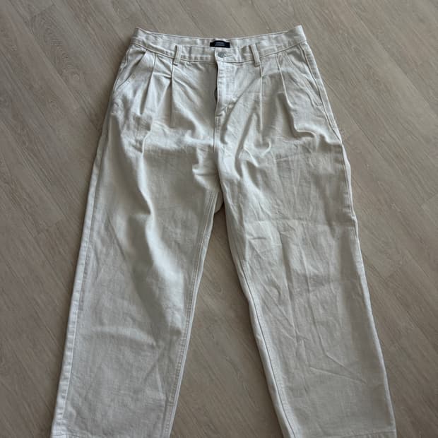 무신사 스탠다드 투턱 와이드 팬츠 크림 데님