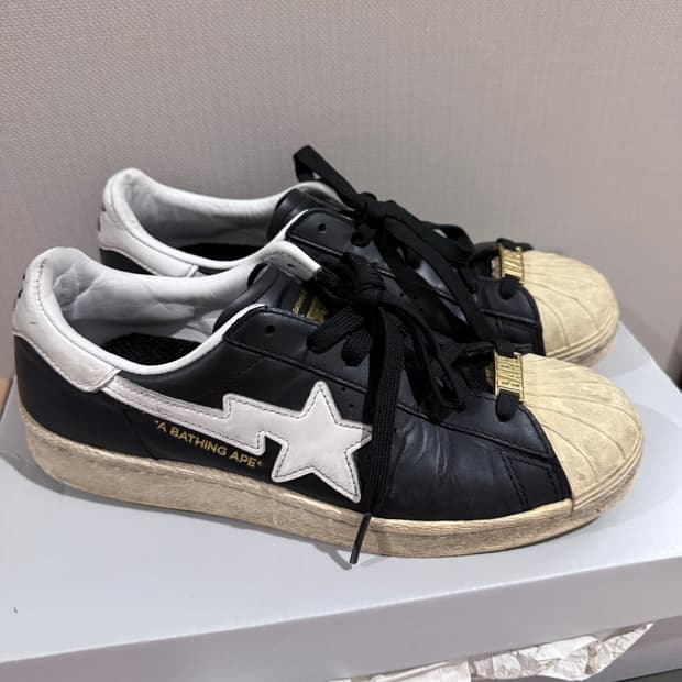 베이프x아디다스 슈퍼스타 블랙 250
