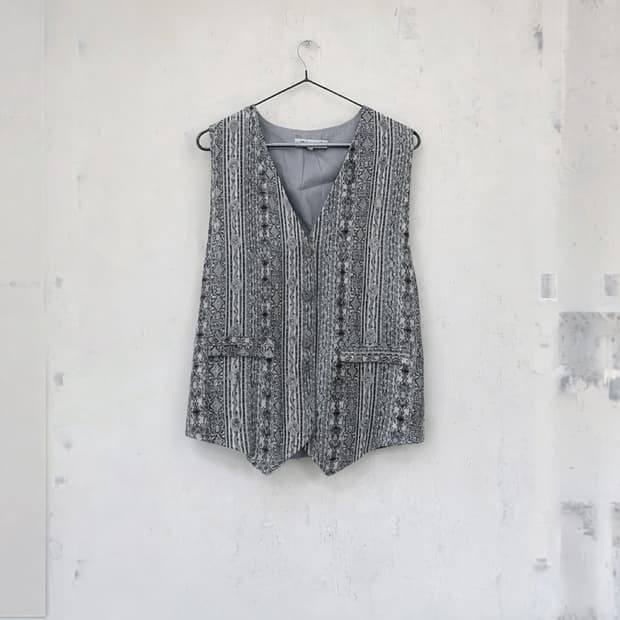     Grunge Ethnic Knit Vest