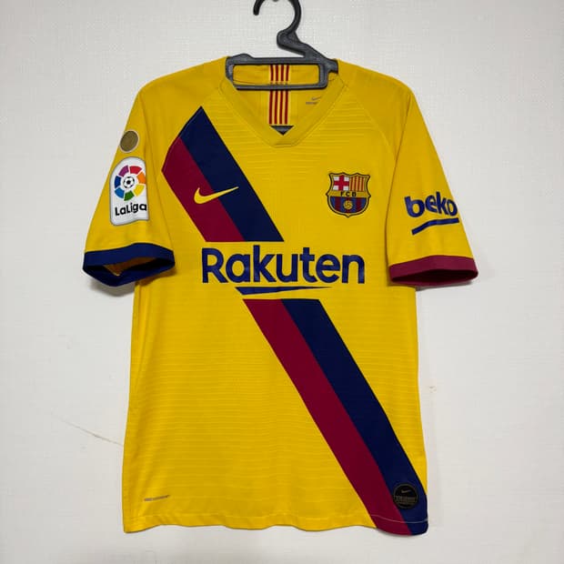 나이키 바르셀로나 어센틱 19-20 유니폼 반팔나이키 바르셀로나 어센틱 