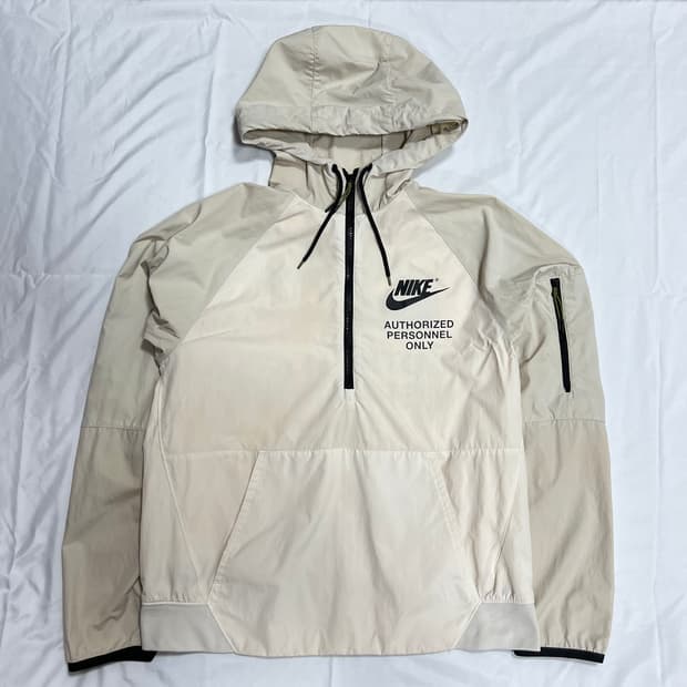 나이키 베이지 아노락 바람막이