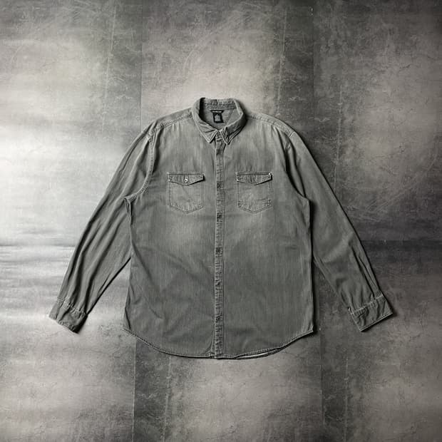 CALVIN KLEIN 캘빈클라인 그레이 워싱 코튼셔츠 A00472