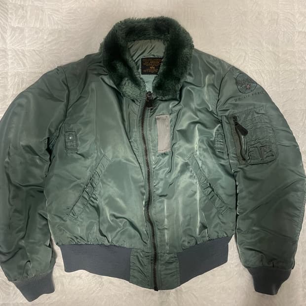 알파인더스트리 MA-1 항공 점퍼 M 사이즈 카키 민트