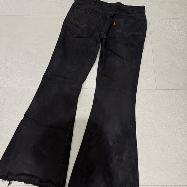 리바이스 70s 684 벨바텀 부츠컷 블랙염색