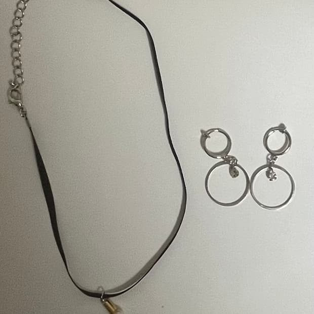심플 펄 초커 목걸이 및 서클 귀걸이 세트