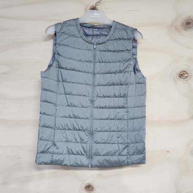 487) 유니클로 경량 패딩 조끼