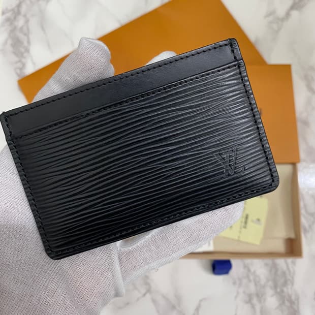 루이비통 에피 카드홀더
