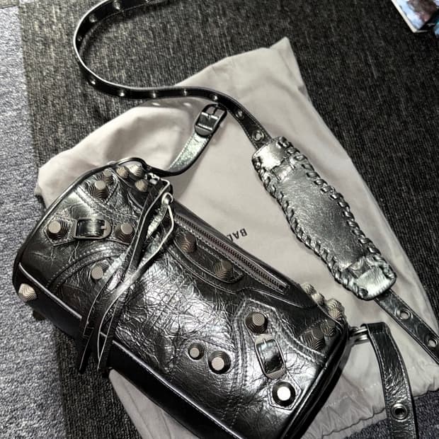 국내 미출시)Le Cagole Milan Limited