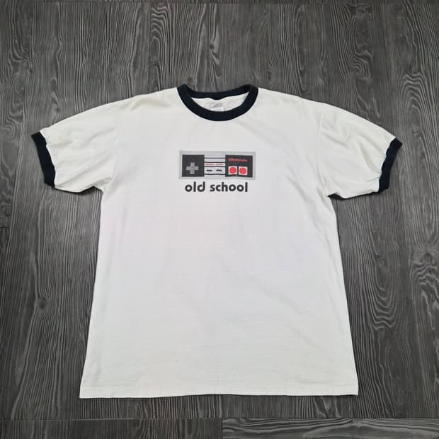 00s NINTENDO OLD SCHOOL 빈티지 링거 티셔츠