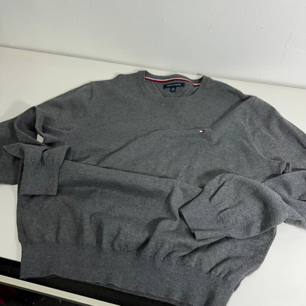 XL 타미힐피거 그레이 스몰로고 면 니트