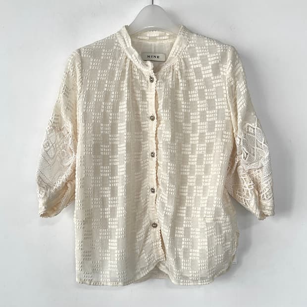 마인 MINE 23 레이스 포인트 블라우스