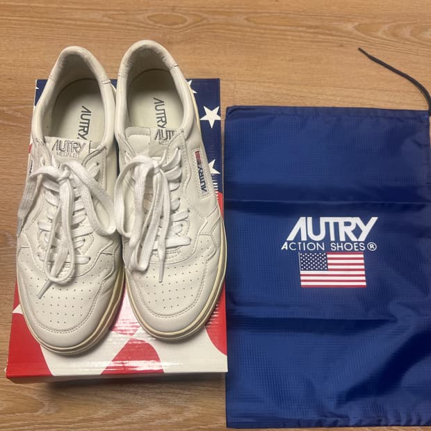 오트리 스니커즈