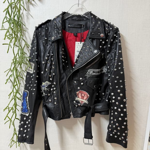 양가죽 스터드 레더자켓