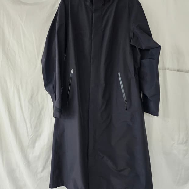 아크테릭스 세랄 플리츠 롱 코트 여성용 s