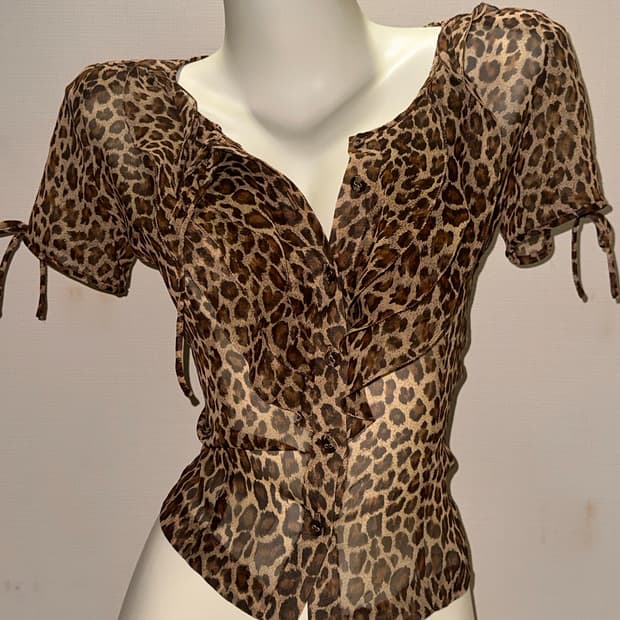 호피 갸루 시스루 프릴 블라우스