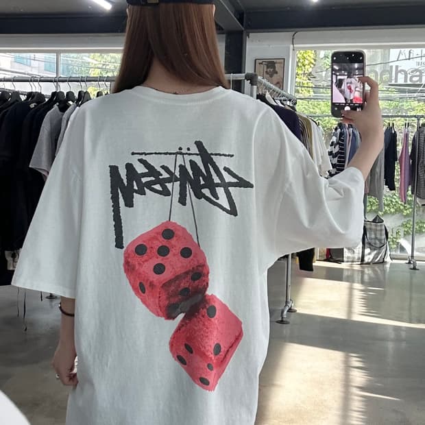 스투시 퍼지 다이스 반팔티 