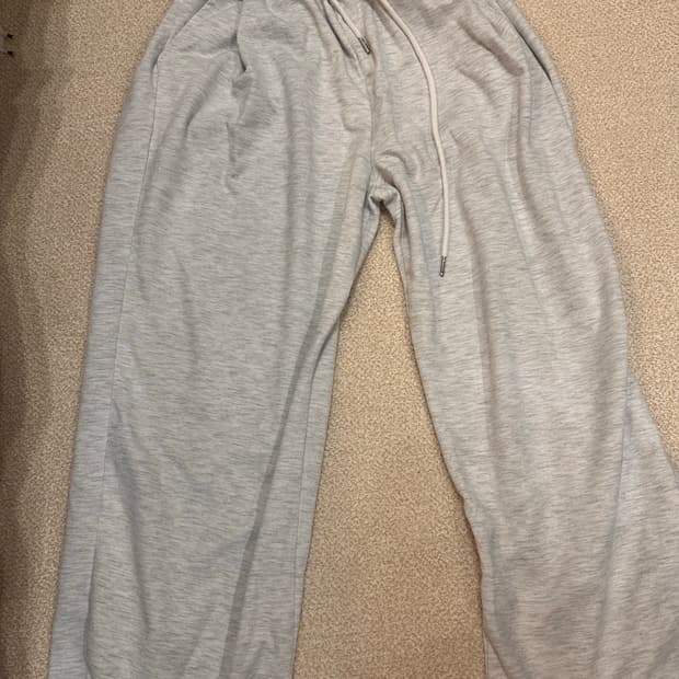 회색 스웨트 팬츠 M
